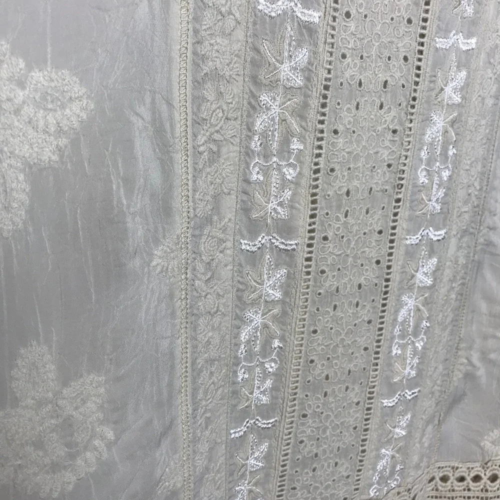 Johnny Was rayon embroidered crochet tunic - Picture 8 of 16